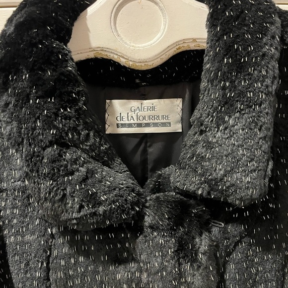 GALERIE DE LA FOURRURE Black Rabbit Fur Coat - Size M - Picture 11 of 16